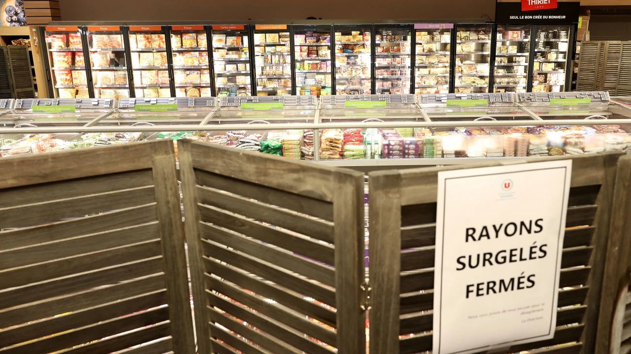 Corsia dei surgelati chiusa in un supermercato vicino a Nantes dopo l'attacco informatico