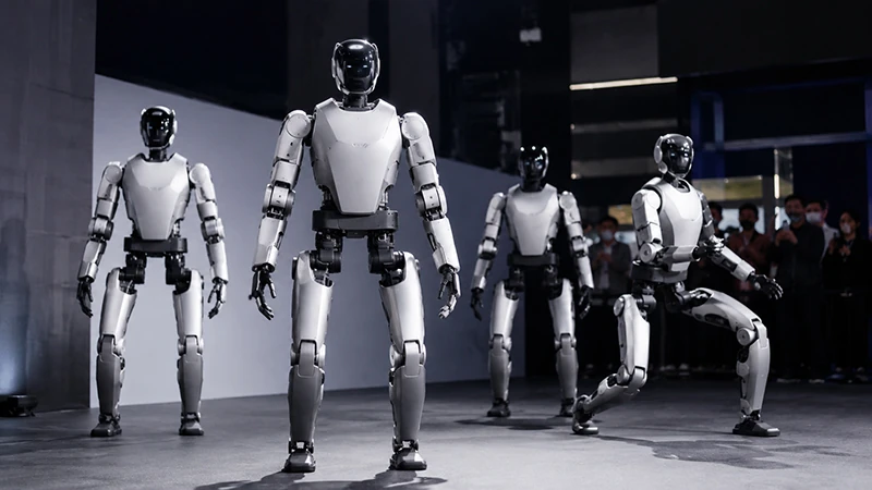 Robot umanoidi cinesi