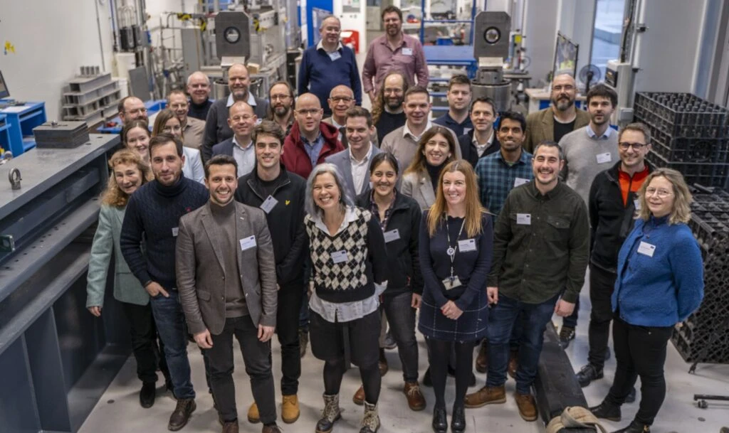 Team del progetto PIPEON in un laboratorio tecnico
